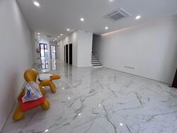 West Coast Road (D5), Terrace #532841801